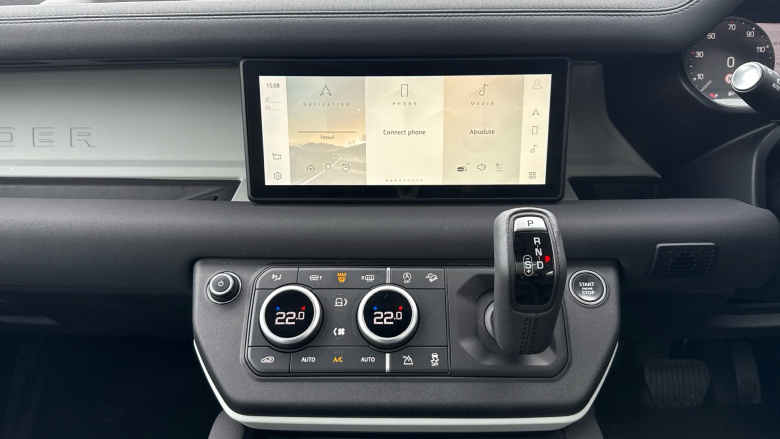 Land Rover Defender 3.0 D250 SE 110 5dr Auto Diesel Estate